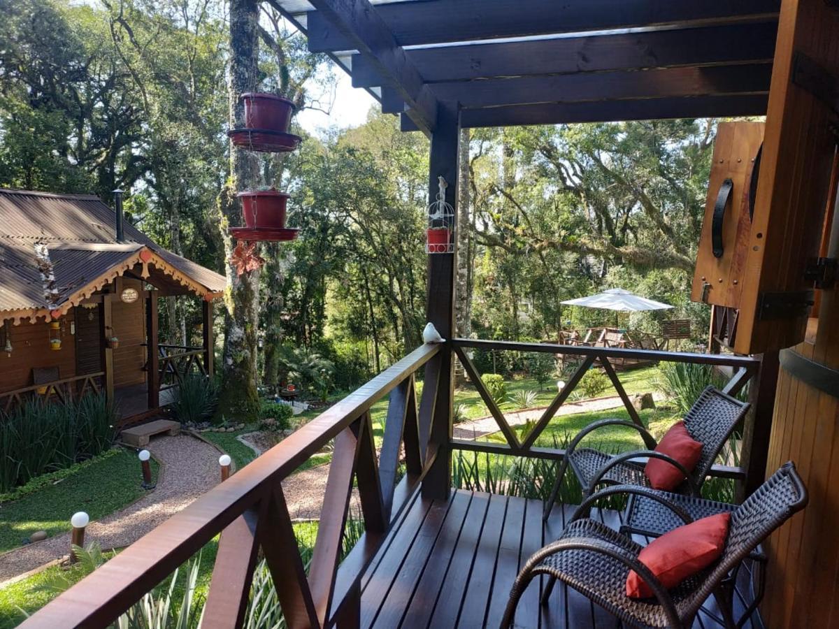 Chale Tematico Em Pipa De Vinho - Parada Da Pipa Chales Canela Kültér fotó