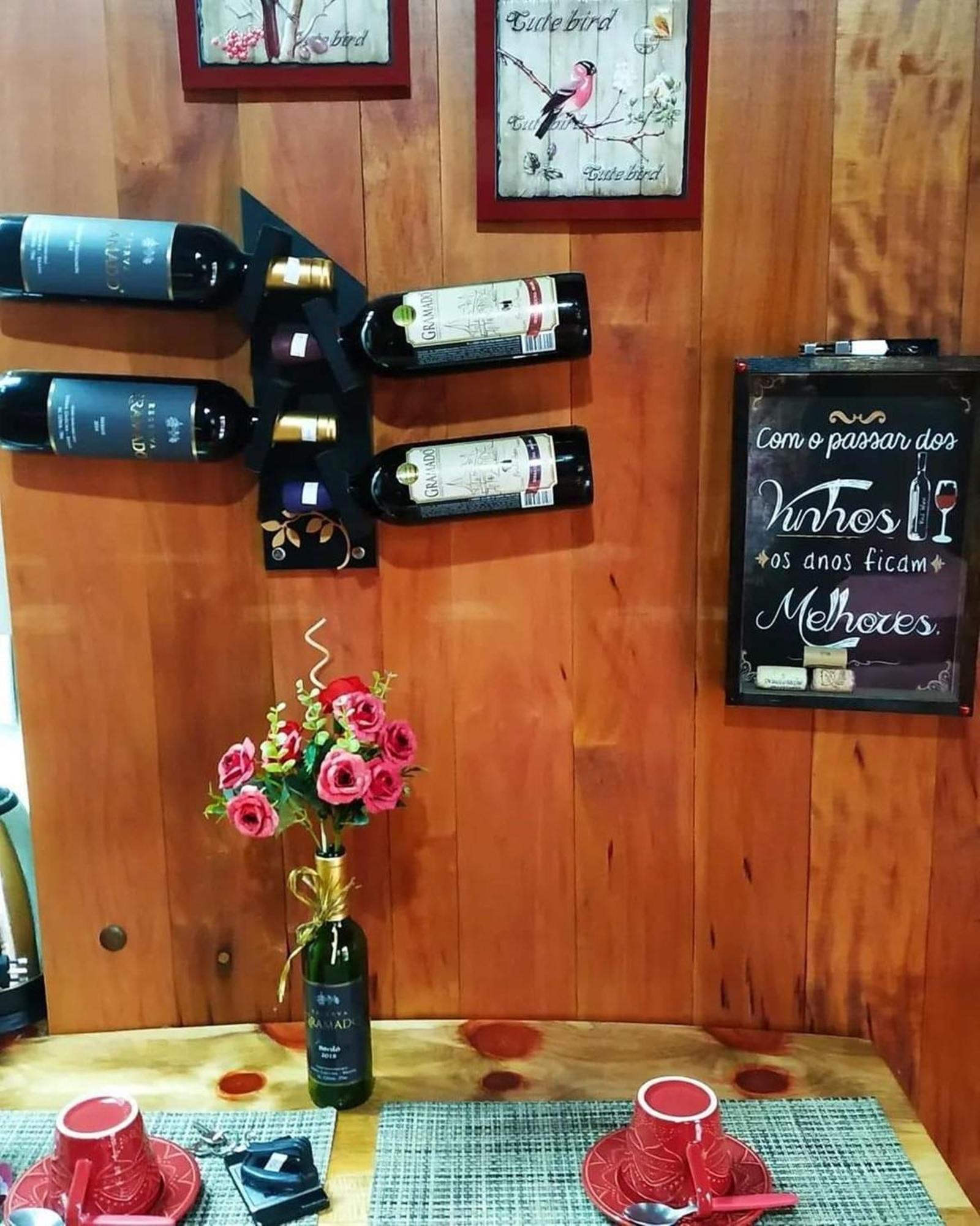 Chale Tematico Em Pipa De Vinho - Parada Da Pipa Chales Canela Kültér fotó
